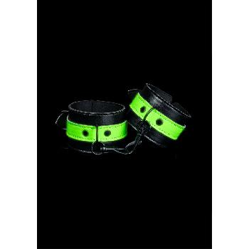Manette nere con dettagli fosforescenti